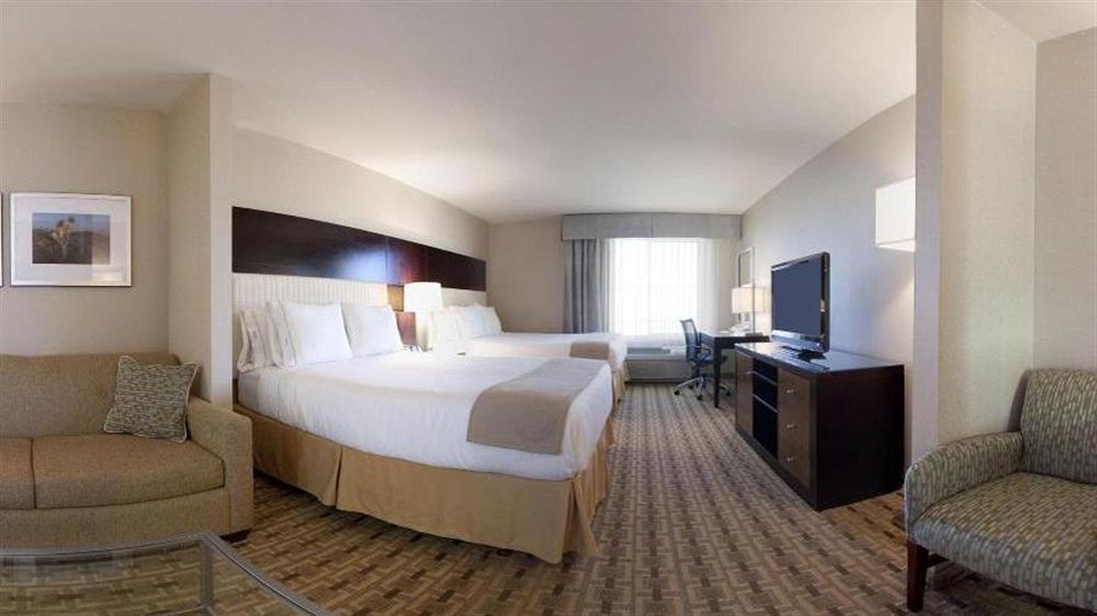 Holiday Inn Express & Suites Las Vegas Sw Springvalley By Ihg Exterior foto
